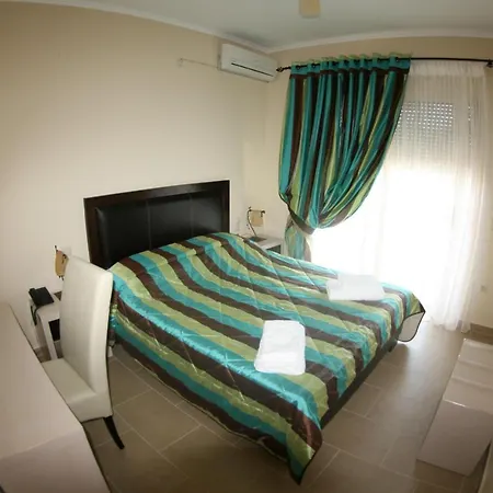Rouda Village Apartmanhotel 4*