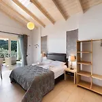 Aparthotel Rouda Village 4*