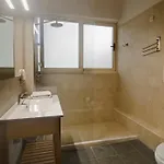 Rouda Village 4*