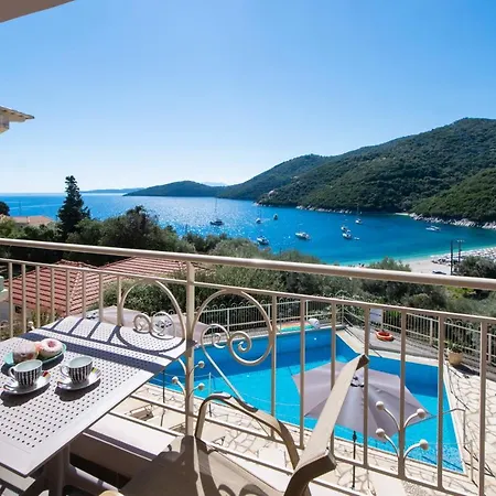 Rouda Village Hotel apartamentowy