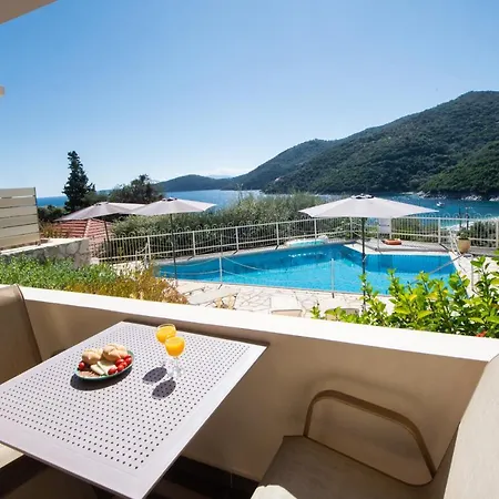 Hotel de apartamente Rouda Village