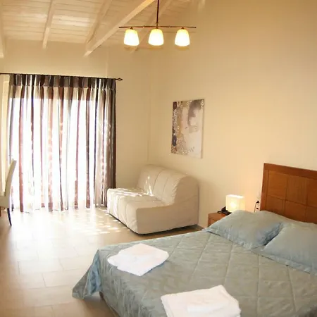 Rouda Village 4* 米克罗斯雅洛斯