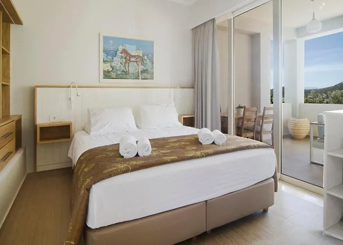 Apartahotel Rouda Village Mikros Gialos