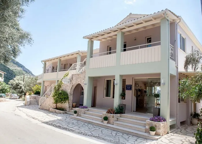 Apartahotel Rouda Village